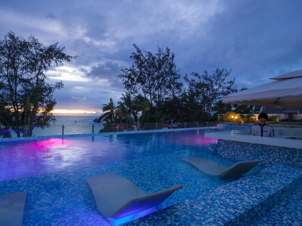 Glo'S Space Boracay Dmall By Tripzyfun Balabag  Exteriör bild